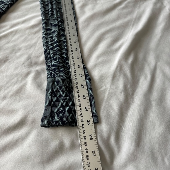 BCBGMaxazria Long Sleeve Aztec Fit & Flare Knit Dress Multicolor Small Midi‎ - Picture 11 of 16